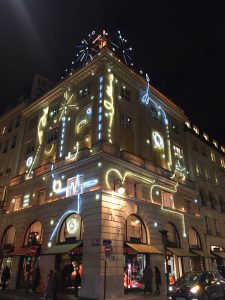 エルメス パリ本店のクリスマスデコレーション2018 | エルメス買取販売